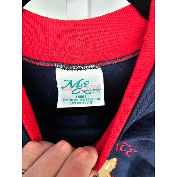 MC Energy Sportswear VTG Size L Bear Sweater Blue Chocolate Makes Life Bearable - Picture 3 of 4